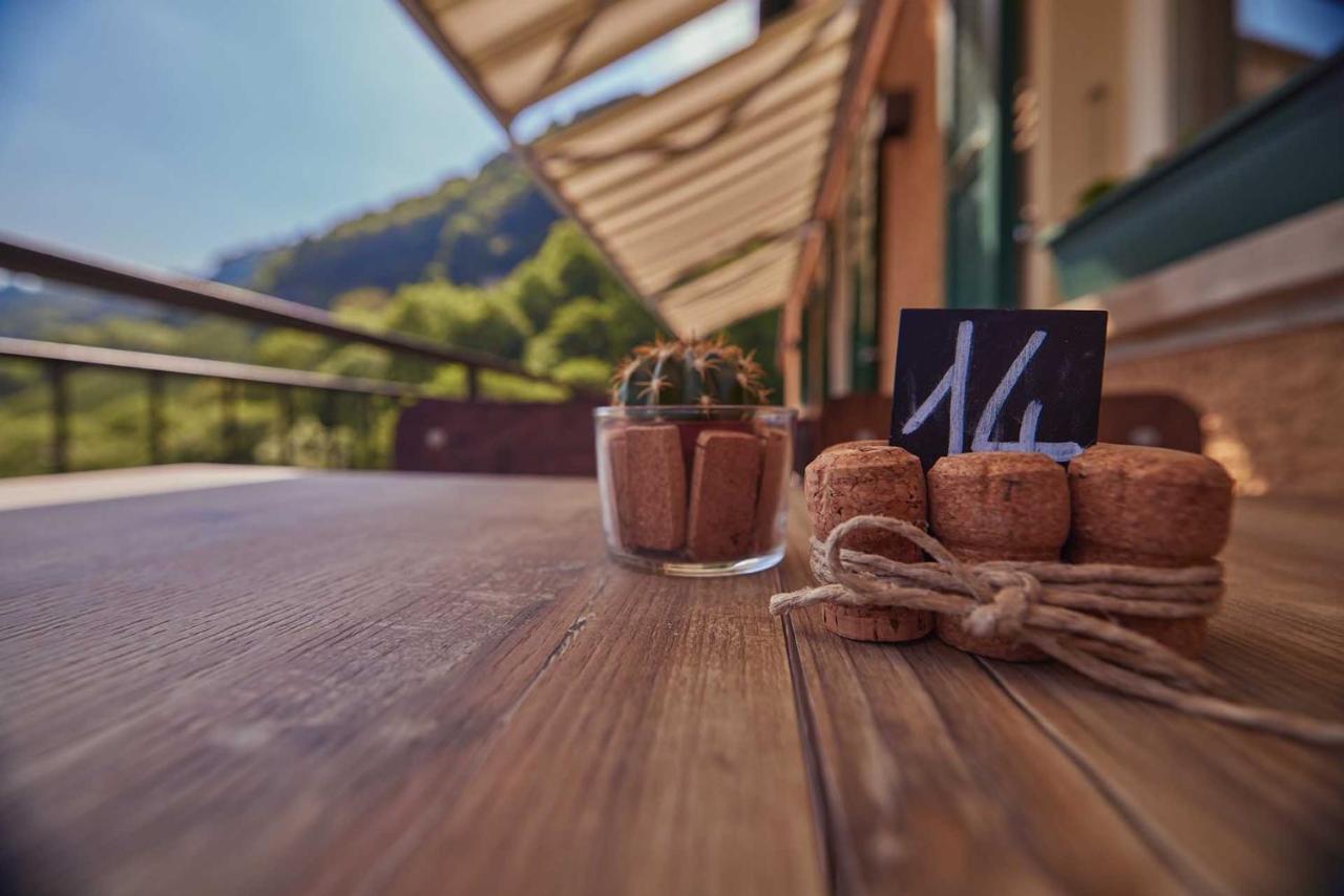 Osteria Manciana Con Alloggio Monte Generoso Scudellate Exterior foto